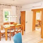 Haus Stjepo-ferienwohnung 2 Feriehus *