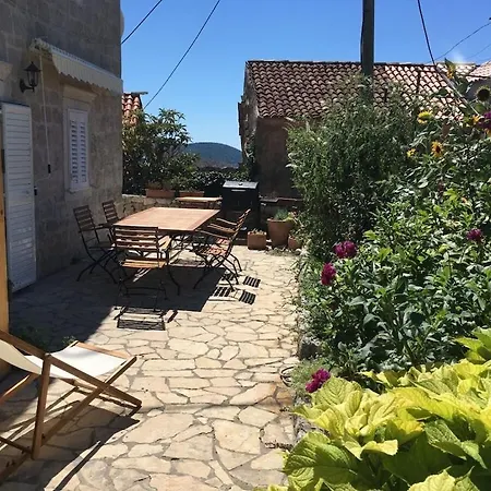 Haus Stjepo-ferienwohnung 2 Hébergement de vacances Orašac