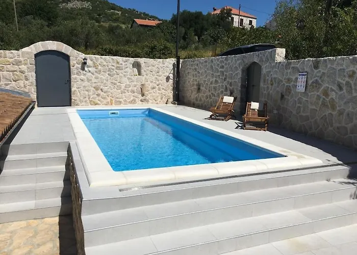 別荘 Haus Stjepo-ferienwohnung 2 オラサック